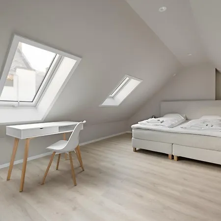 Lejlighed Homerentals L 120sqm Mid-central - King Beds - 500mbps Wi-fi