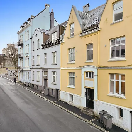 Apartament Homerentals L 120sqm Mid-central - King Beds - 500mbps Wi-fi